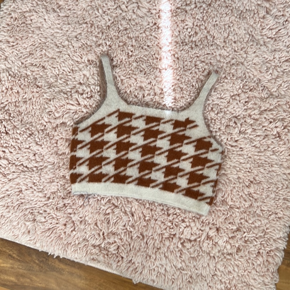 Houndstooth Pattern Shein cropped top